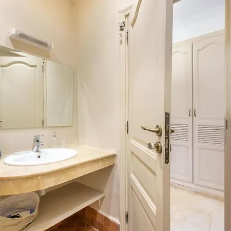 Appartement Cosy - Situé à Gueliz Marrakesh Exterior foto